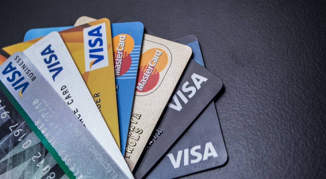 Kredi kartı kullananlara büyük darbe: Net tarih ortaya çıktı! Toplu kesinti yapılacak 7