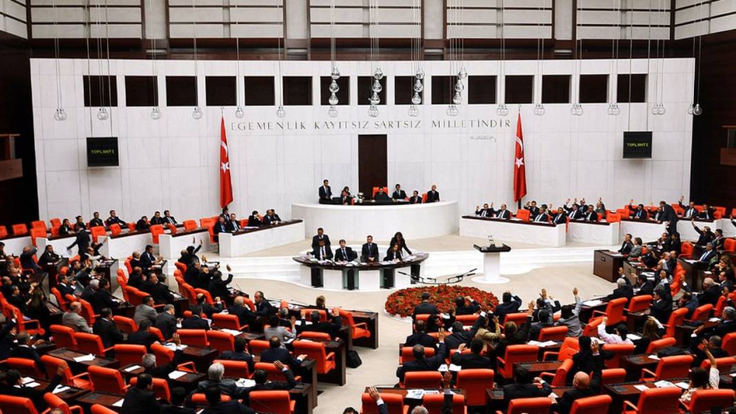 AKP büyükşehirlerde hangi ilçeleri MHP'ye bıraktı! Cumhur İttifakı'nın yeni formülü masada 1