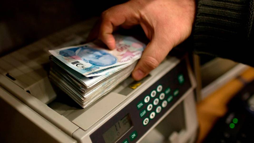 Cem Küçük yeni yılda asgari ücretin kaç lira olacağını açıkladı 2