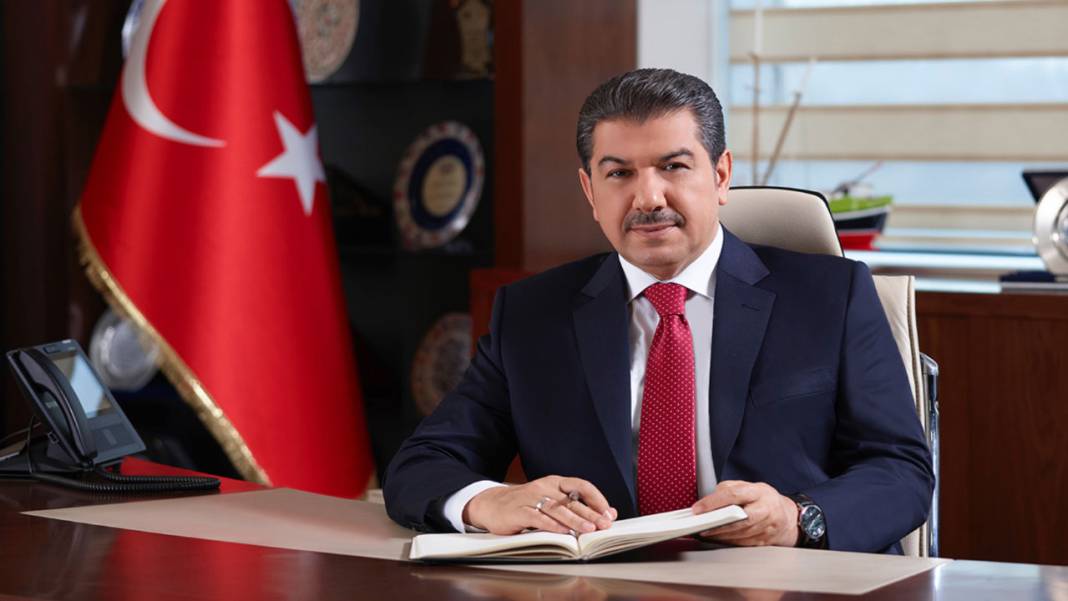 AKP'nin İmamoğlu'na rakip olarak düşündüğü ismi iktidara yakın Ahmet Hakan açıkladı 9