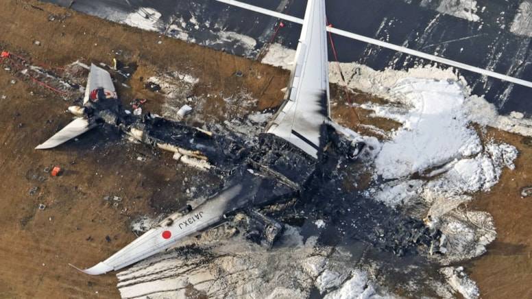 Japonya'daki uçak kazasının perde arkası gün yüzüne çıktı... İşte o mucizevi kurtuluş 12
