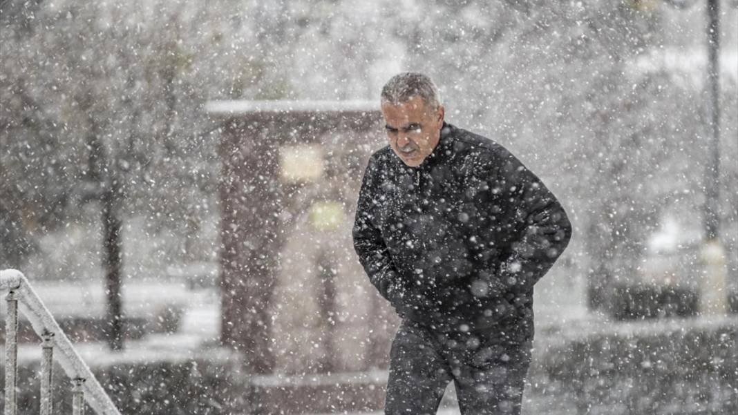 Meteoroloji'den İstanbul dahil o illere kritik uyarı: Yogün kar yağışı geliyor! Günlerce sürecek... 9