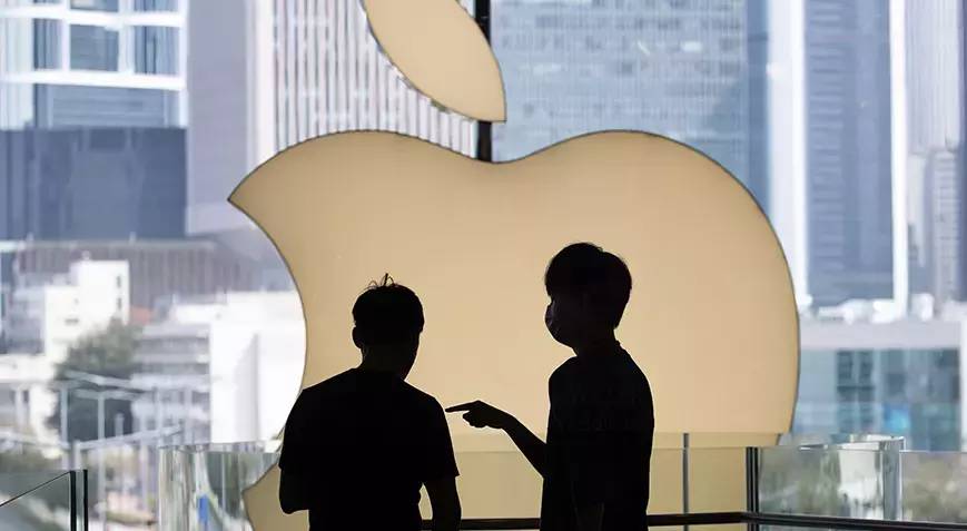 Çin barikatını geçen Apple, bir ilke imza attı 6