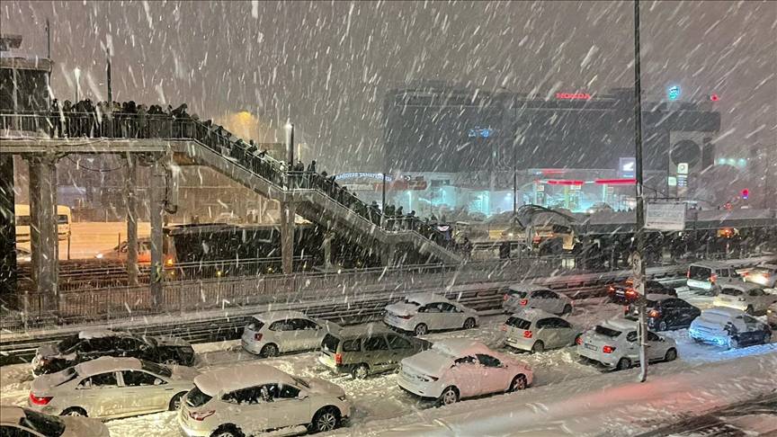 Meteoroloji'den İstanbul dahil o illere kritik uyarı: Yogün kar yağışı geliyor! Günlerce sürecek... 7