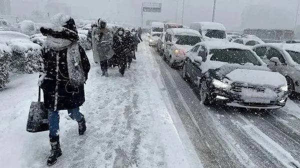 İstanbul'da kar alarmı: Tarih verildi, ekipler hazırda! 7