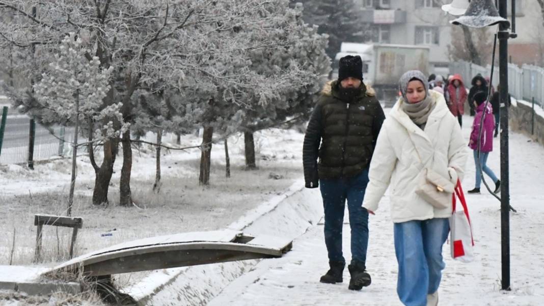 Türkiye'yi dondurucu soğuk ve kar esir alacak! 1