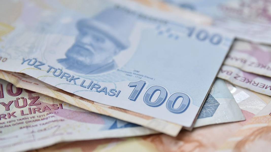 En düşük emekli maaşı için yeni formül masada! Erdoğan talimat verdi…Gözden kaçan yüzde 4 detayı 4