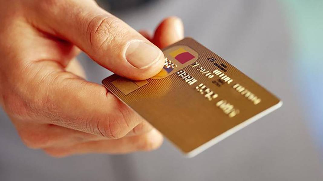 Kredi kartı kullanan herkesi ilgilendiriyor! Yetkili isim tarih verdi resmen sınırlama geliyor 4