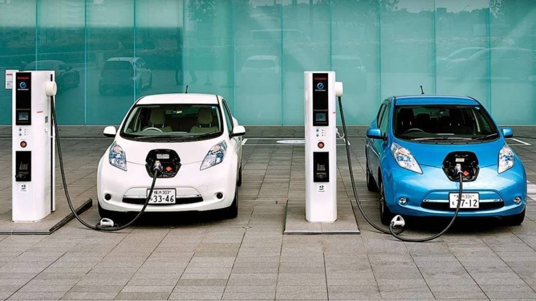 Türkiye'de yollar elektriklenecek... İşte 2024 yılında piyasaya girecek o otomobiller 10