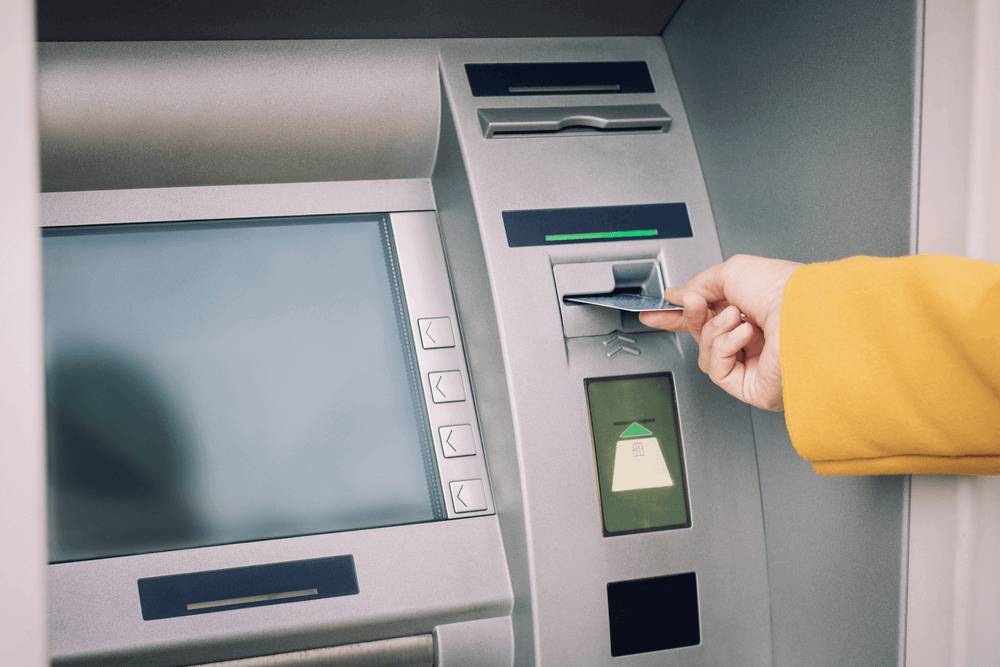 Bankalardan milyonları üzen gelişme! Para çekme ve yatırmada yeni dönem resmen başladı…ATM’ler önünde kuyruklar oluşacak 5