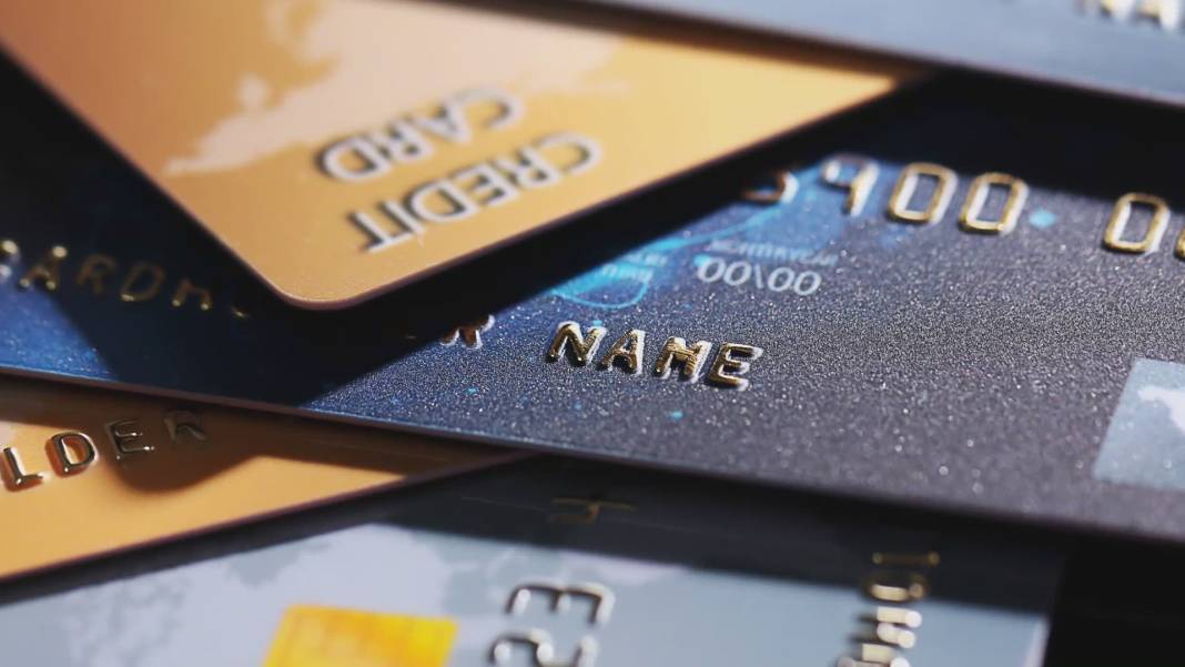 Kredi kartı aidatını ödemek artık tarihe karışıyor: Bu çözüm yolu ile paranızı geri alabilirsiniz 11
