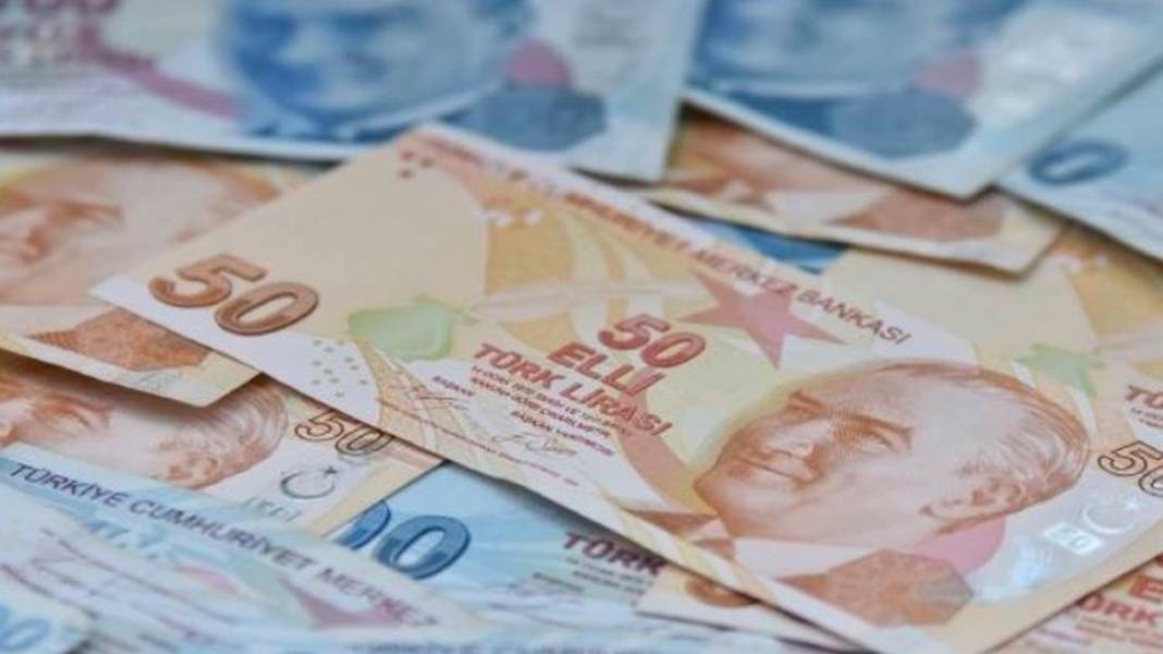 Emeklilere tam 15 bin lira verilecek: Bankaların promosyon yarışı kızıştı 13