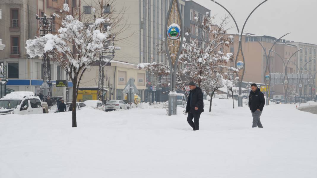 Meteoroloji İstanbul dahil 30 ilde alarm verdi: Türkiye sular altında kalabilir! Sağanak ve kar... 1