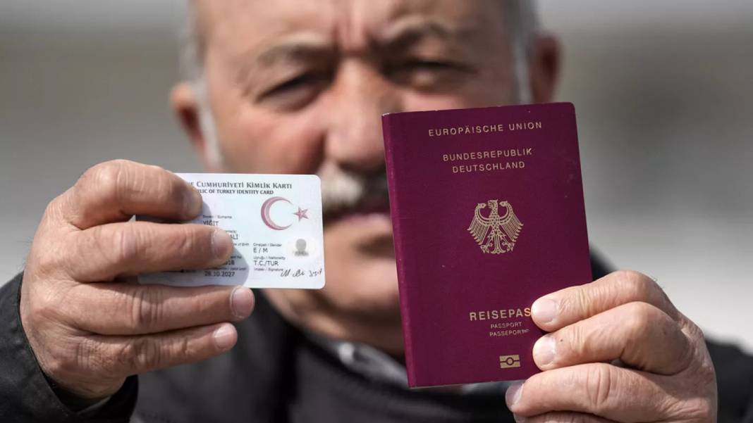 Vize alamayan Türklere çifte vatandaşlık şoku: Almanya'da tarihi yasa tasarısı 9