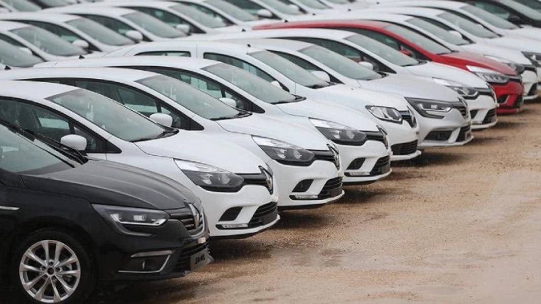 Araba alacaklar bu haberi okumadan geçmeyin: İşte en çok satılan o otomobiller! 10