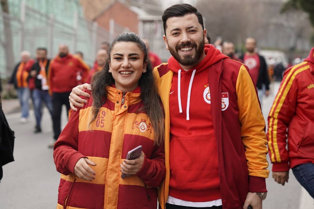 Galatasaray taraftarı, Dolmabahçe'de 7