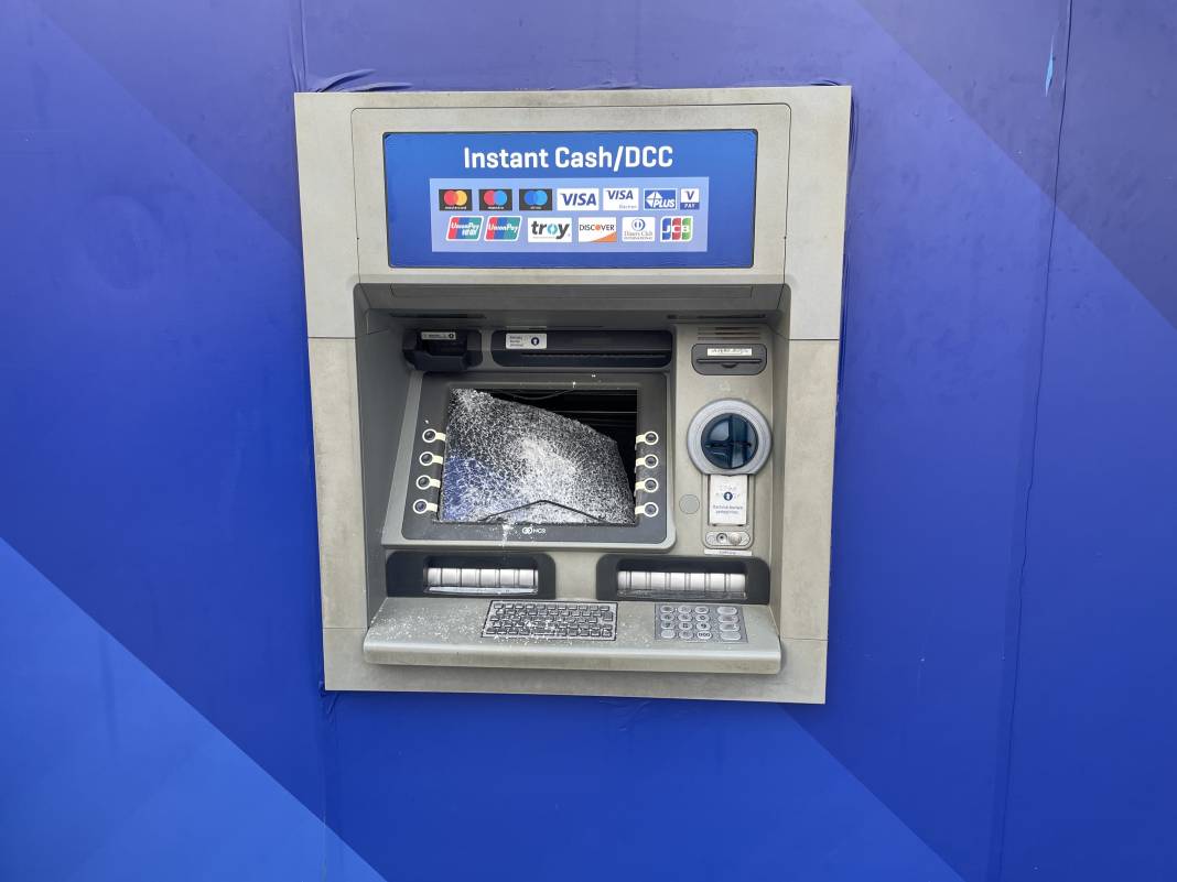 Banka ATM’lerine saldırı! 5