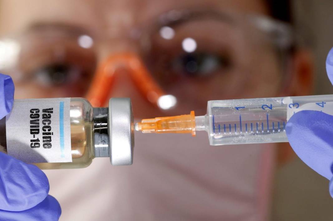 Dünya 29 ayda 217 kez koronavirüs aşısı yaptıran kişiyi konuşuyor 6