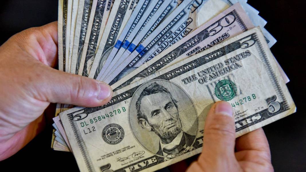 İktidarın dolar planı ortaya çıktı: En yetkili isimden küçük yatırımcıya hayati uyarı 2