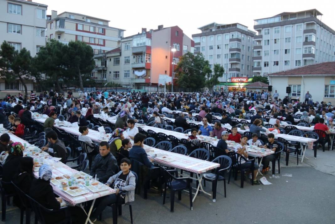 İstanbul'da ücretsiz iftar çadırları nerede? İşte o ilçeler 2