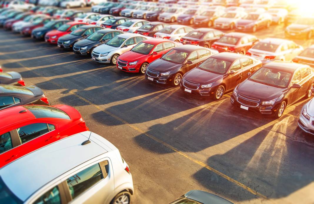 Araç satın alanlara büyük şok: Artık zorunlu olacak 4