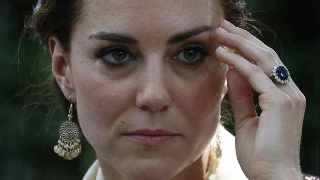 Lanetli nişan yüzüğünün karanlık gizemi: Kate Middleton neden Diana'nın yüzüğünü takıyor? 3