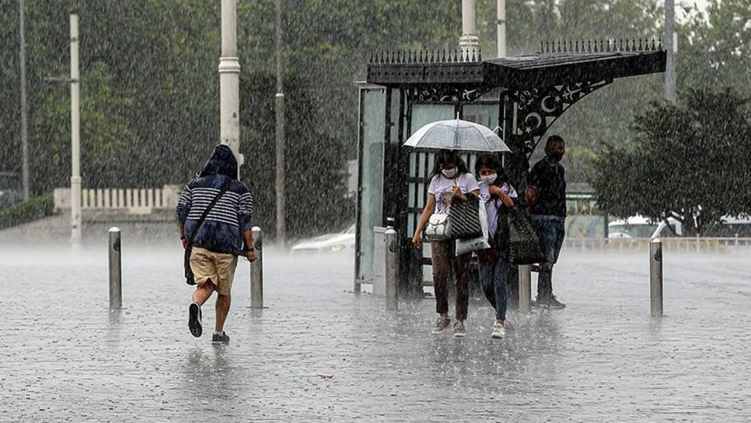 Sağanak, fırtına, sel ve su baskını... Türkiye'yi esir alacak: Meteoroloji 81 ili tek tek uyardı! 12