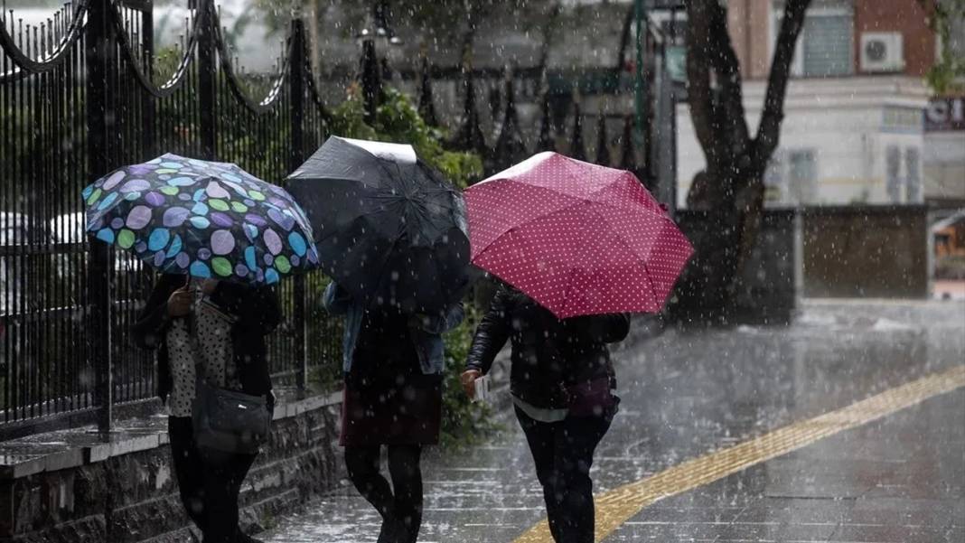 Meteoroloji'den kritik uyarı: Kar, fırtına, sağanak ve sıcaklıklar... Türkiye dört mevsim yaşayacak! 7