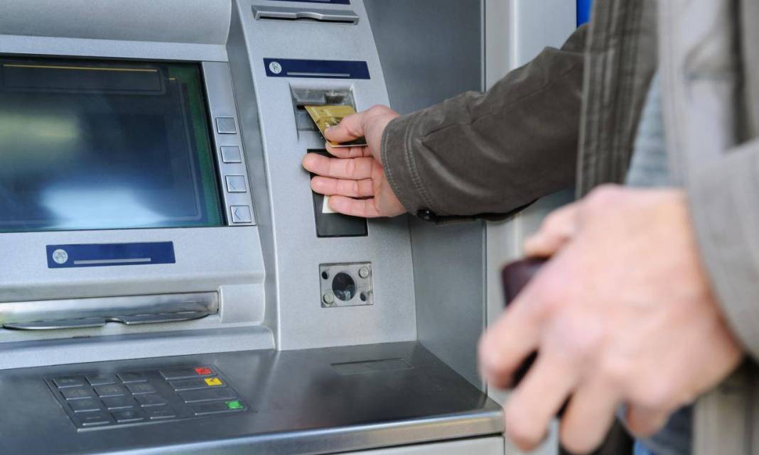 ATM'lerde yeni dönem başladı! 37 yıl aradan sonra bir ilk 5