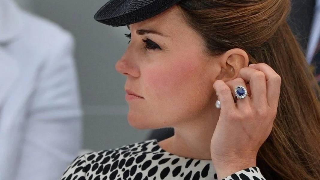 Lanetli nişan yüzüğünün karanlık gizemi: Kate Middleton neden Diana'nın yüzüğünü takıyor? 5