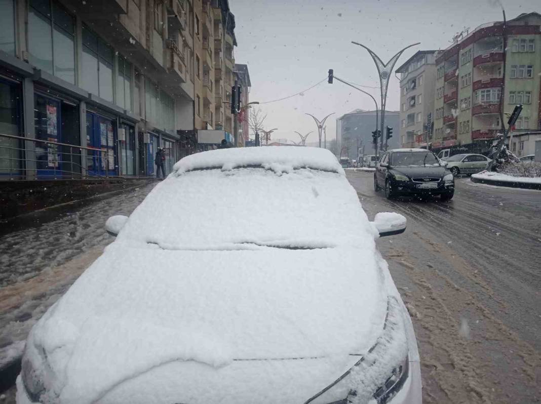Meteoroloji'den kritik uyarı: Sıcaklıklar düşecek... Türkiye beyaza bürünecek! 13