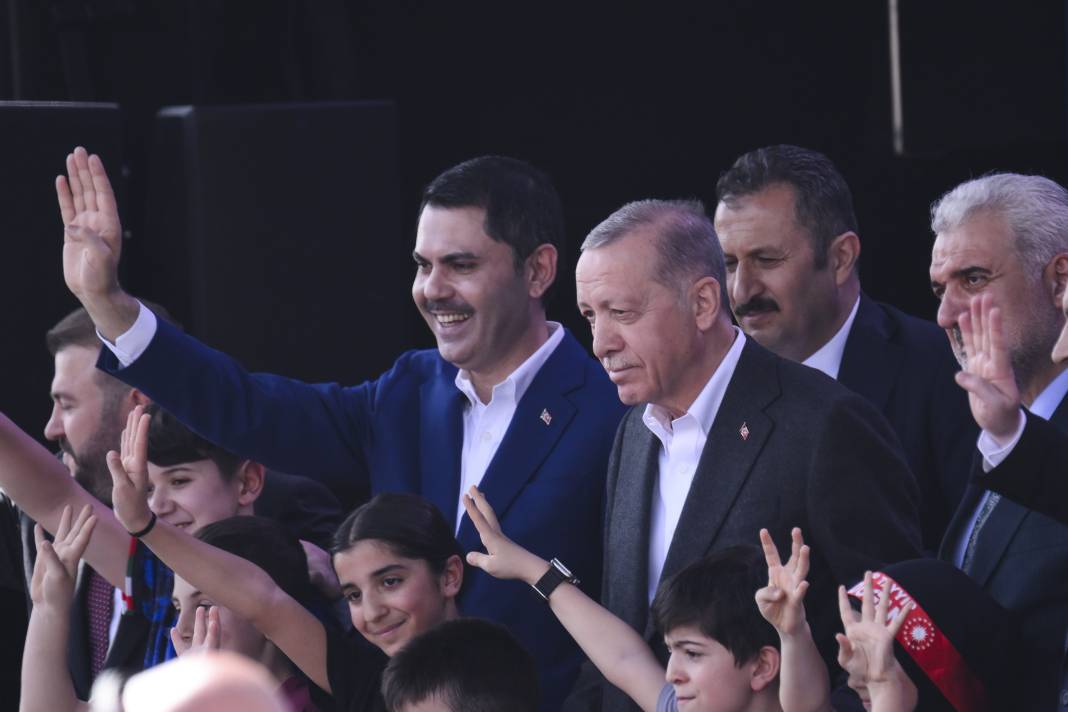 Erdoğan seçim yenilgisini neye bağladı? AKP MKYK’da kritik toplantı hatalar tek tek açıklandı 4