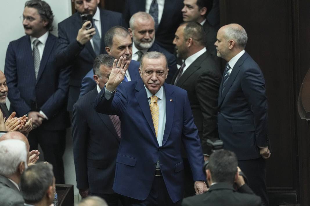 AKP israfın kaynağını sonunda buldu: Artık bu 40 kişiye ne iş yapıyorsun diye soruyorlar 7