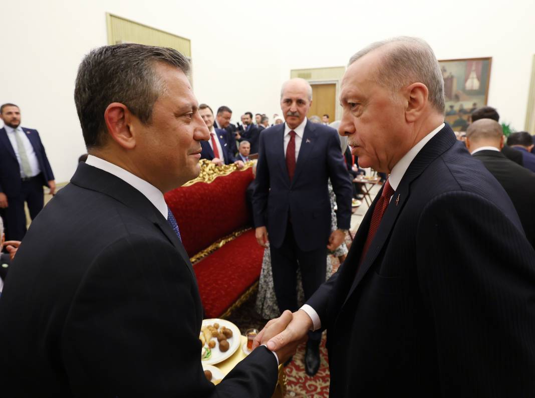Siyasette gözler iki liderin görüşmesine çevrildi! Özel’in Erdoğan ile konuşacağı 8 kritik madde ortaya çıktı 5