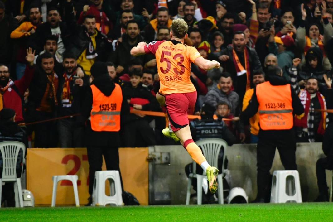 Galatasaray’da değiş tokuş: Barış Alper Yılmaz gidiyor yerine o isim geliyor! 6