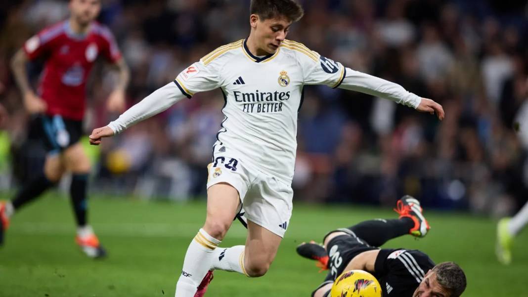 Arda Güler Real Madrid'e veda ediyor: Florentino Perez transfer için tarih verdi! 2