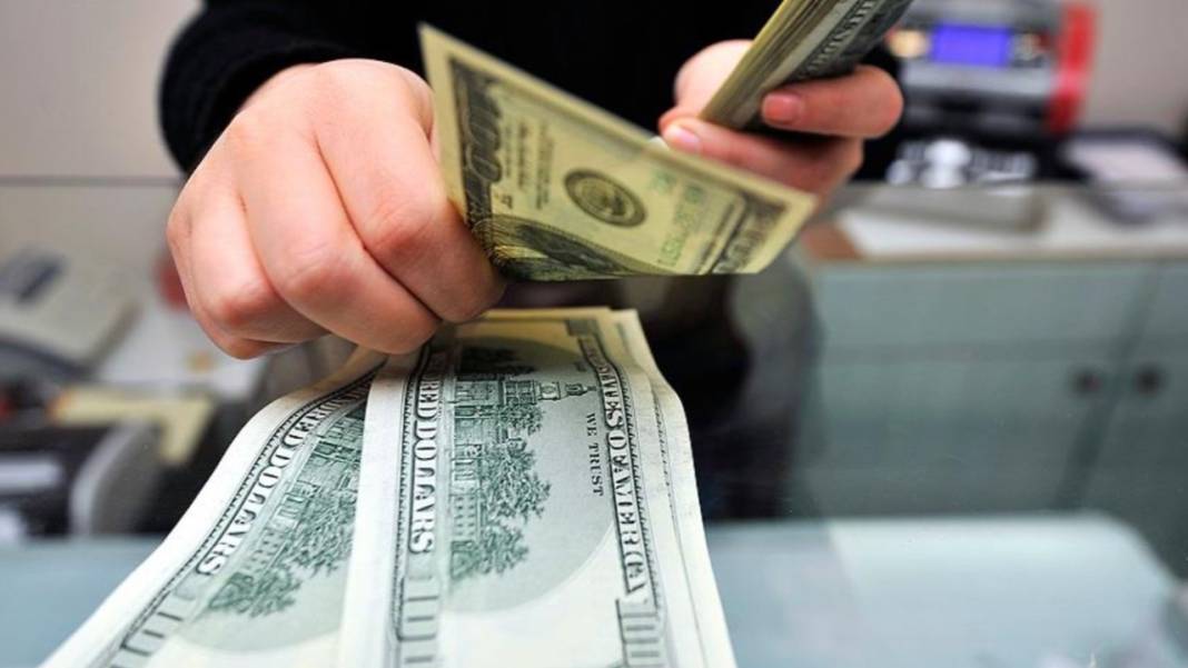 Selçuk Geçer'den dolar uyarısı: Piyasalar alev alev yanacak 2