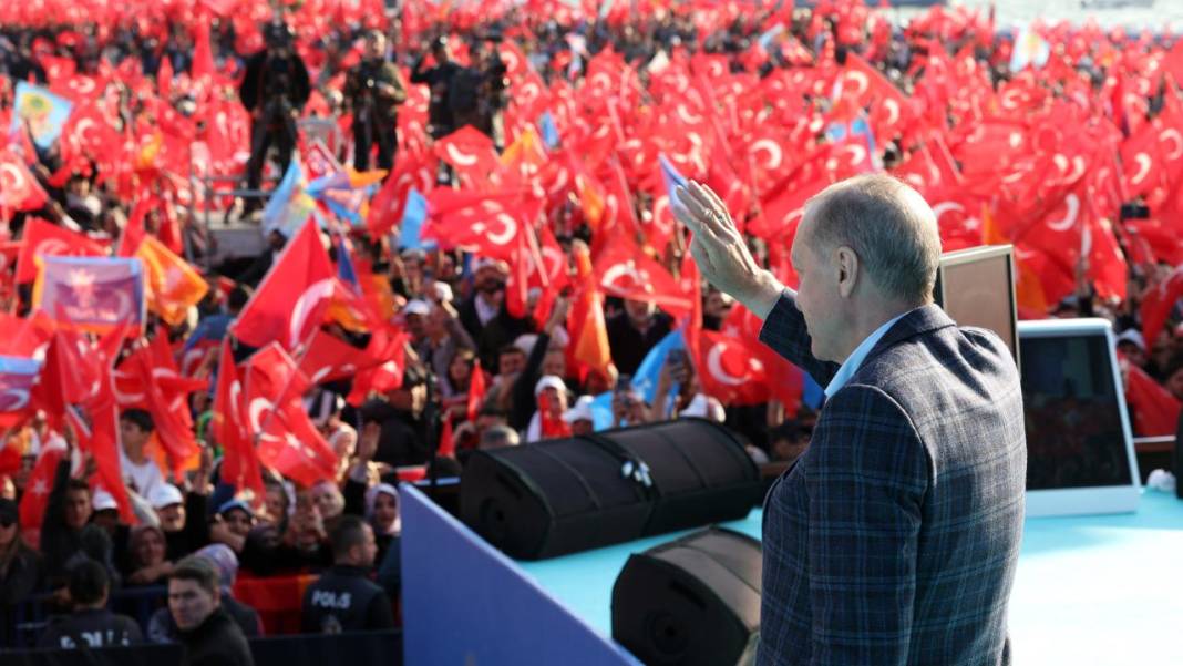 AKP’nin yeni yol haritası netleşti Erdoğan 4 talimat verdi 5