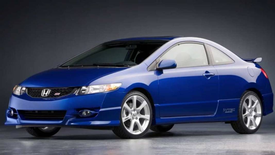 Honda Civic'in nisan ayı fiyatları yenilendi: İşte yeni fiyat listesi 6