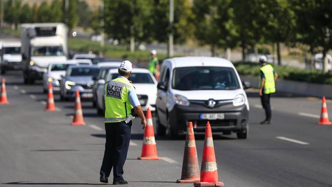 Trafikte bunu yapanlar yandı: Cezası 6 bin 440 lira oldu 2