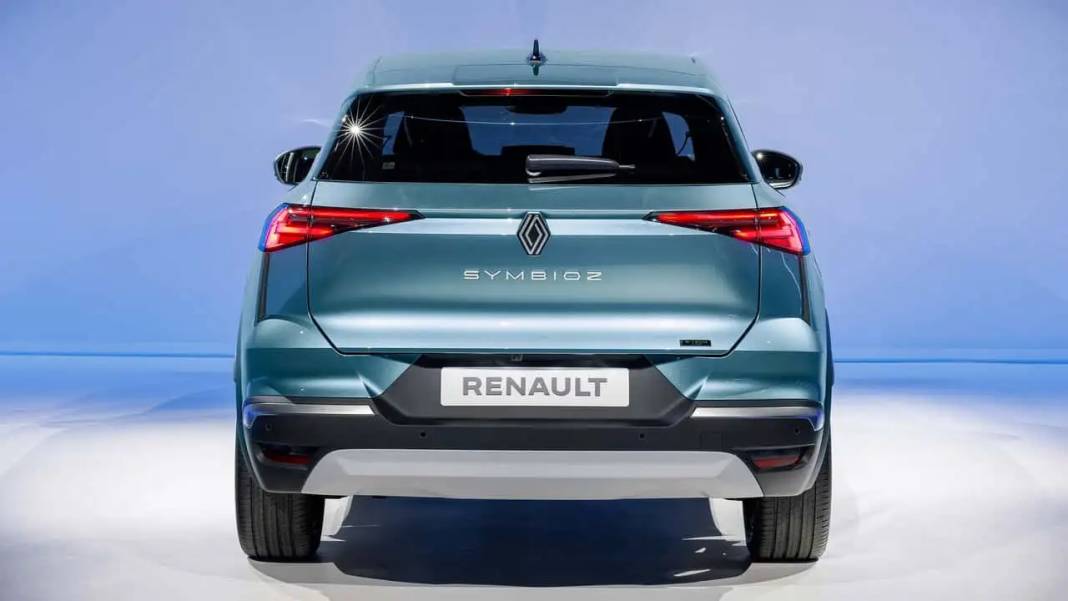 Renault'tan yakıt cimrisi Symbioz: Adeta baştan yaratıldı! 11