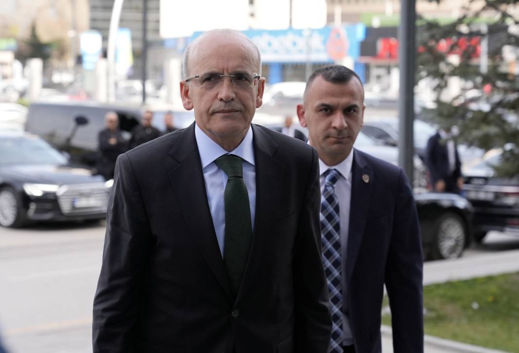 Mehmet Şimşek kötü haberi verdi: Rekor zirveyi bulacak 3