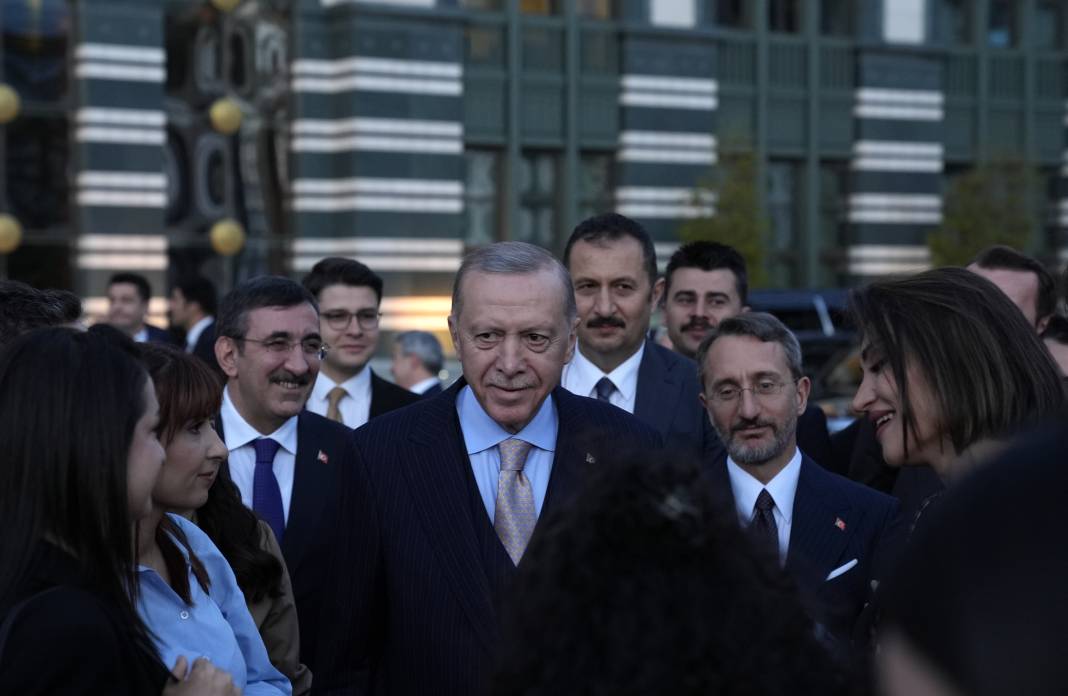 Erdoğan son MYK'da karar verdi! AKP’de ilk değişim neşterinin kime vurulacak 1