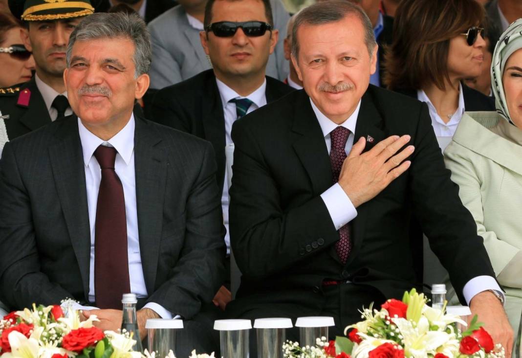 Abdullah Gül kolları sıvadı! 3 partiyi birleştirip başına geçecek 5