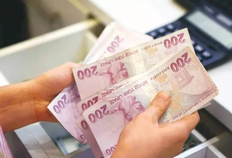 Milyonlarca memur ve emekli için tablo netleşti: İşte meslek meslek zamlı maaşlar 26