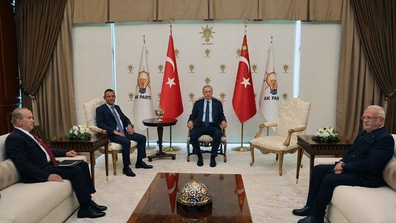CHP’nin Erdoğan için planladığı oturma düzeni ifşa oldu! Özel’den Kılıçdaroğlu taktiği 3