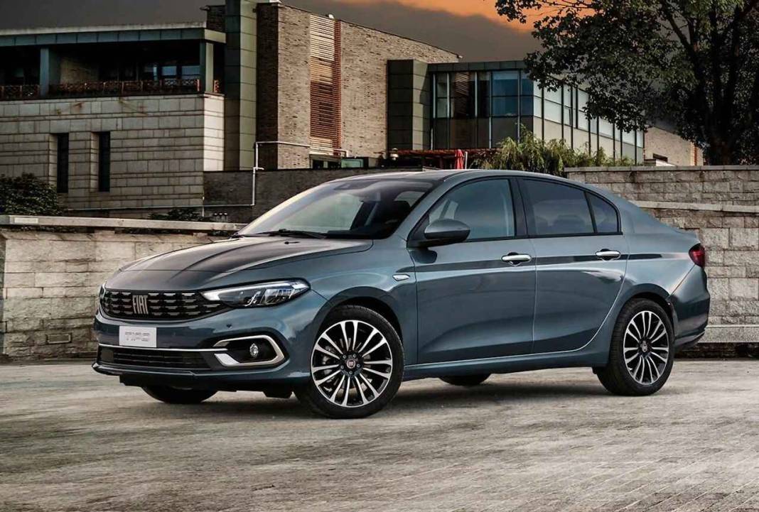 Fiat Egea yenilendi: İşte yeni ismi ve yeni tasarımıyla Egea... 4