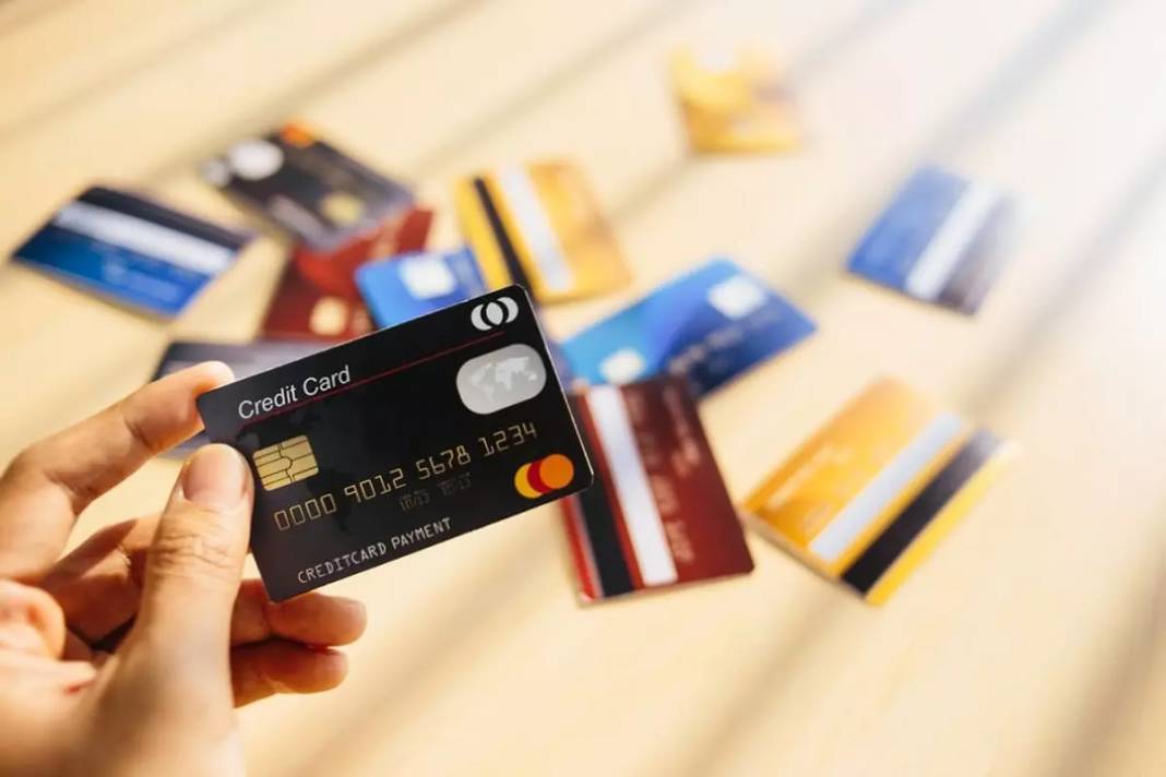 Bankalar kredi kartı limitleri için düğmeye bastı 7