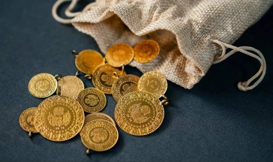 Altın fiyatları 500 lira birden değişecek. Uzmanlar tarih verdi 10