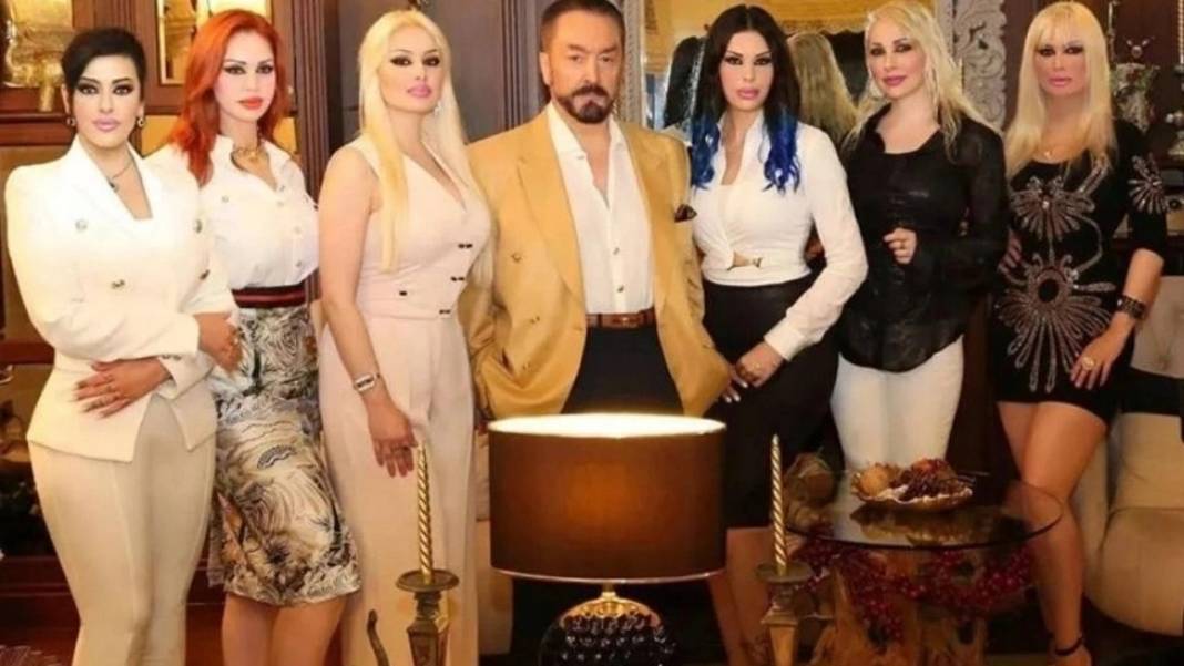 Yıllarca Adnan Oktar'ın eziyetine maruz kalan genç kadın: İnsanlık tarihi böyle bir manyak görmedi" 5